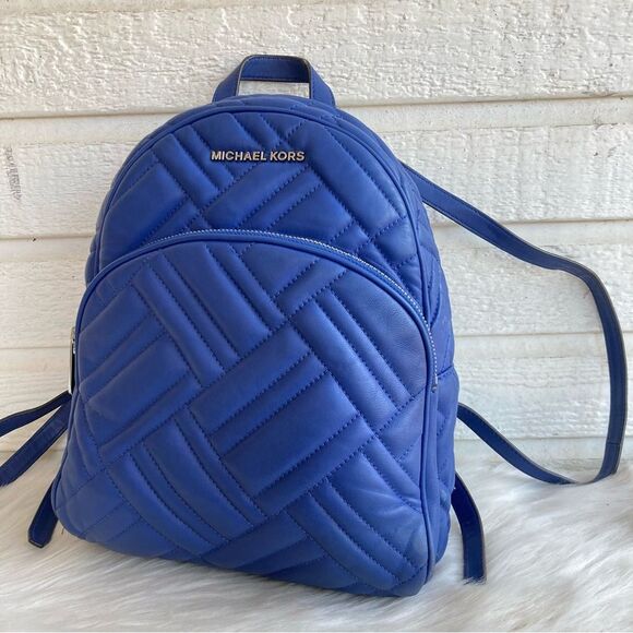 MICHAEL KORS Royal Blue Backpack Shoulder Bag Sheila Jet Set Jaycee Cooper Quilt - Picture 1 of 11